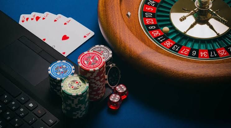 Online Gambling and Its Aspects